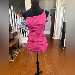 Elegant Pink One-Shoulder Dress